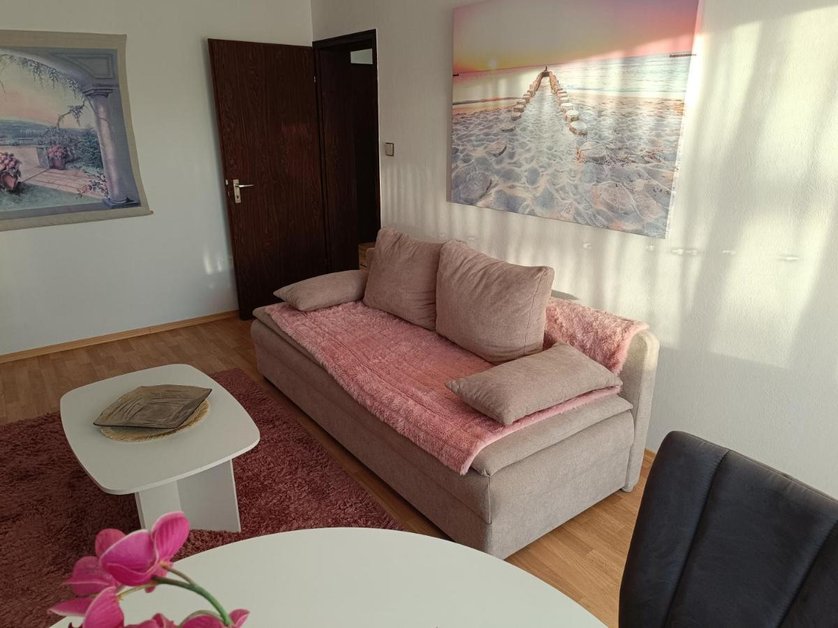 Ferienwohnung Zum Glueck Бад Кисинген Екстериор снимка