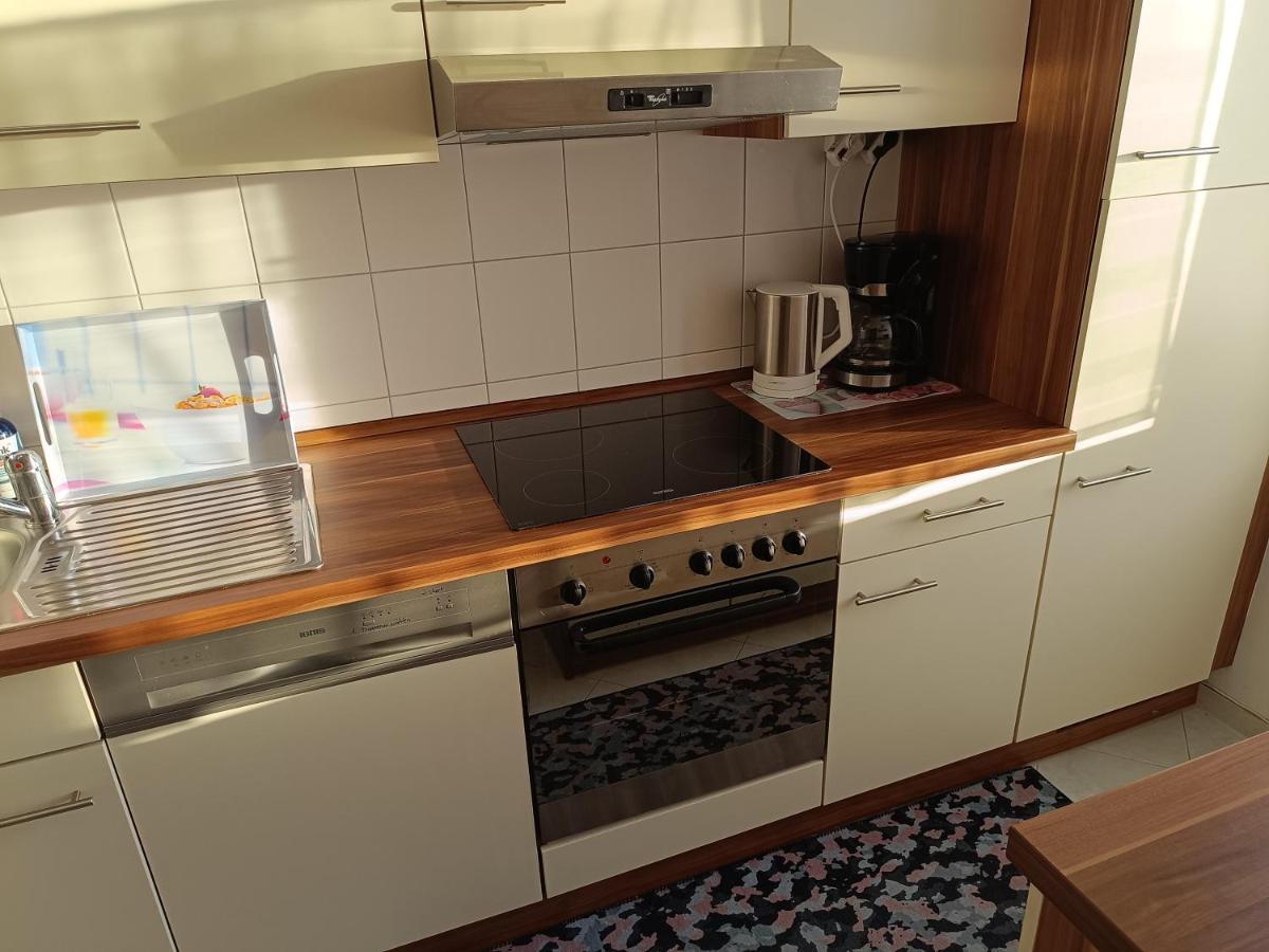 Ferienwohnung Zum Glueck Бад Кисинген Екстериор снимка